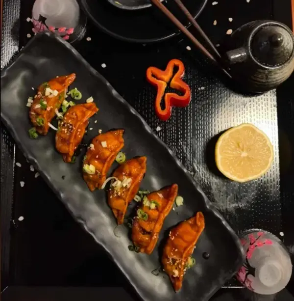 Closer looks of sushi 0